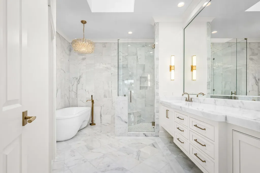 135 Abbottsford Nashville TN 37215