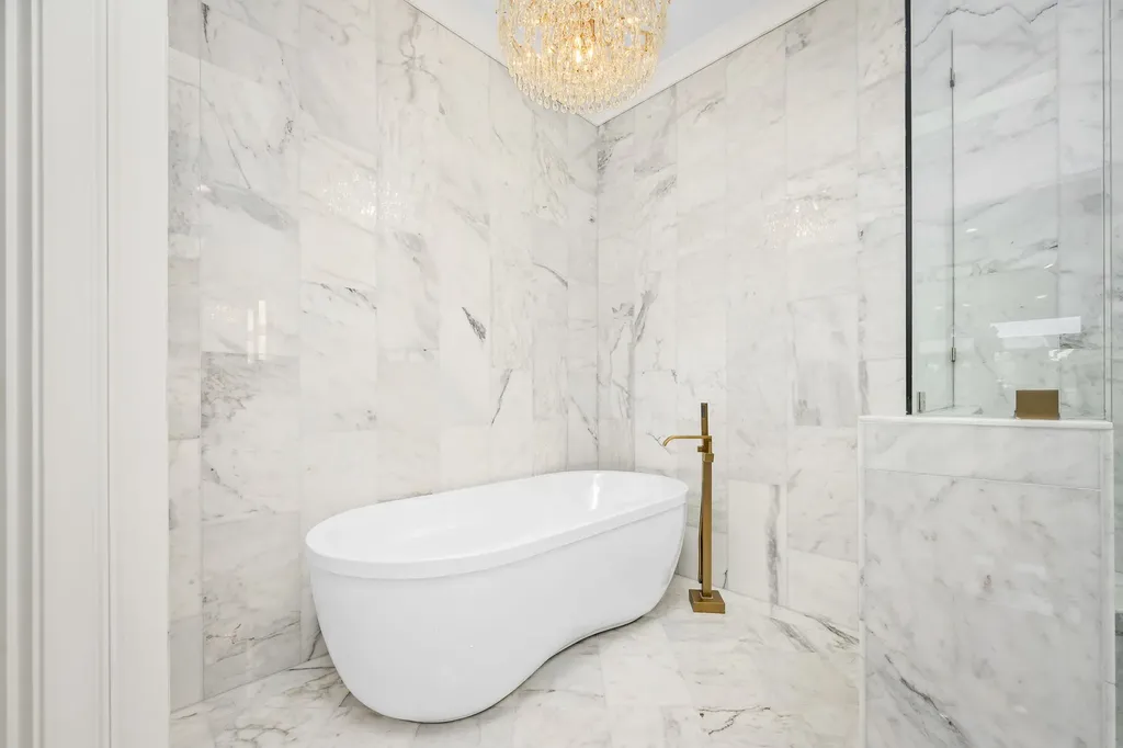 135 Abbottsford Nashville TN 37215