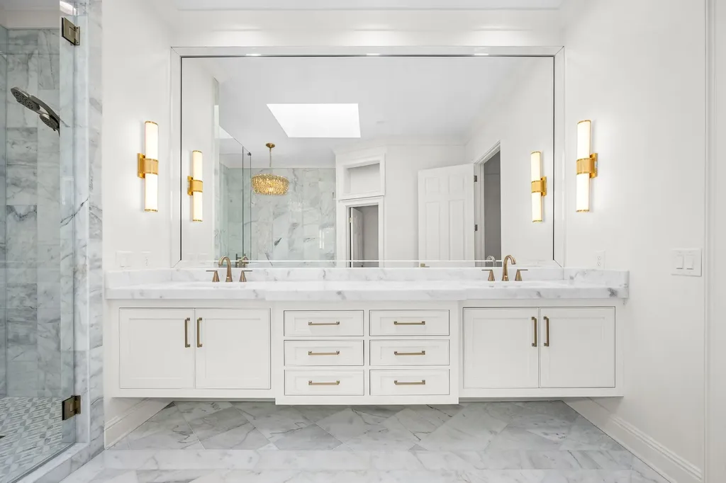 135 Abbottsford Nashville TN 37215