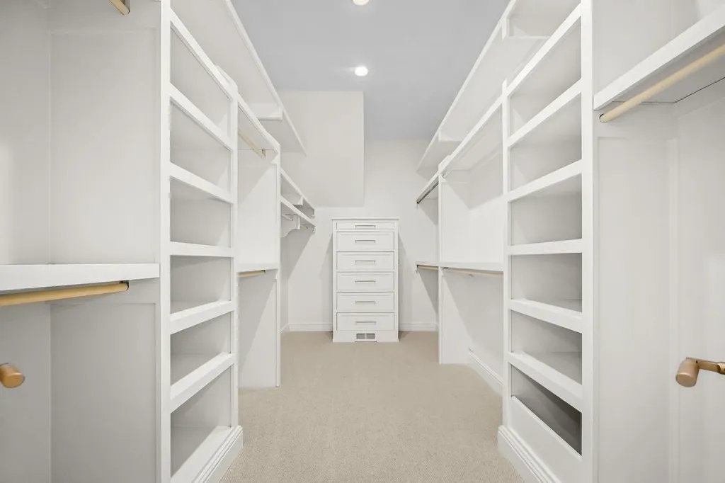135 Abbottsford Nashville TN 37215