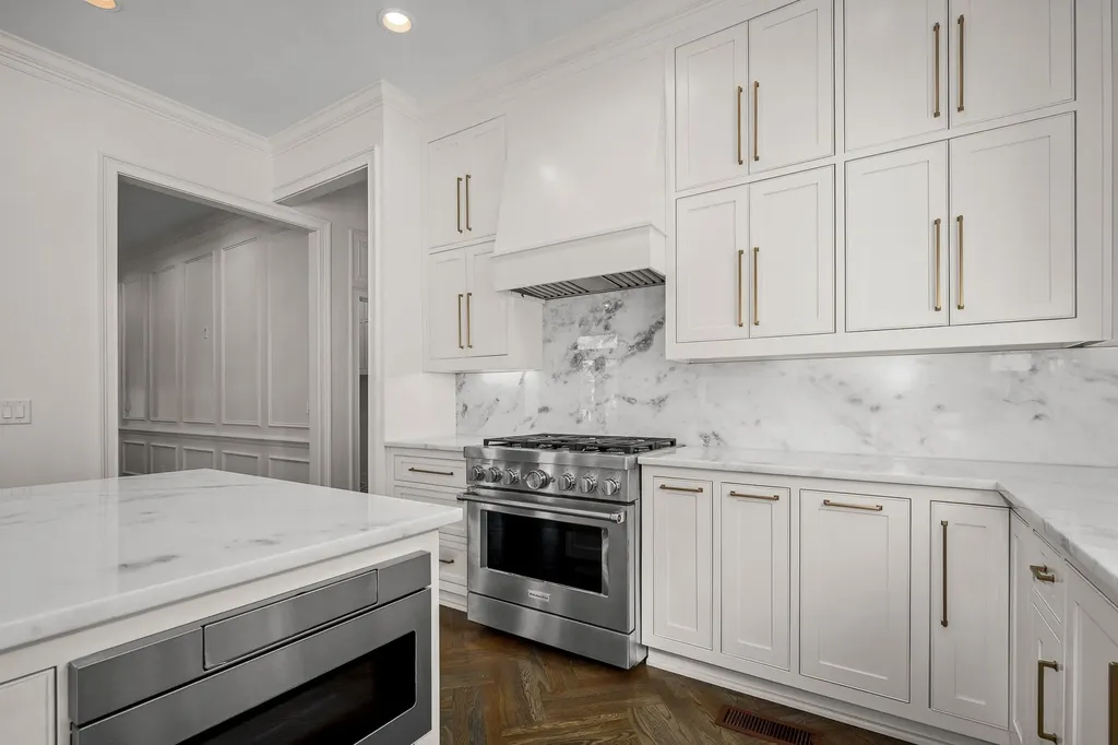 135 Abbottsford Nashville TN 37215
