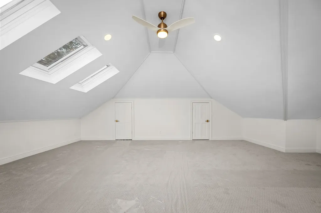 135 Abbottsford Nashville TN 37215