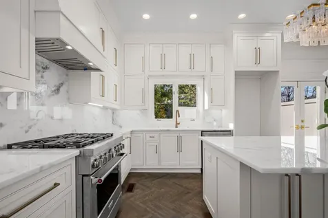 135 Abbottsford Nashville TN 37215