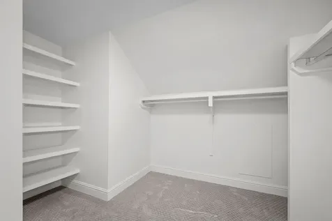 135 Abbottsford Nashville TN 37215