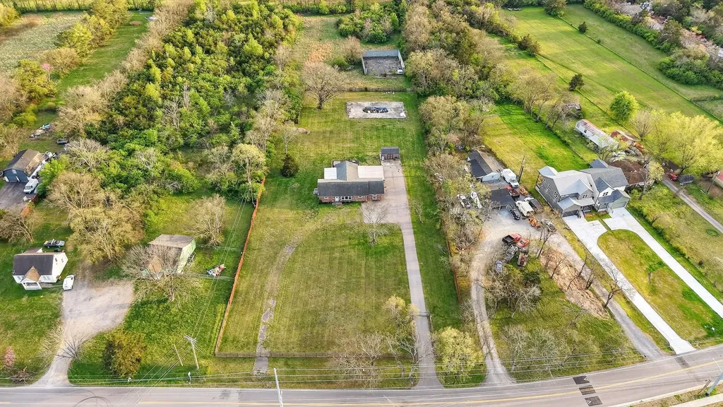 501 Green Lane Whites Creek TN 37189