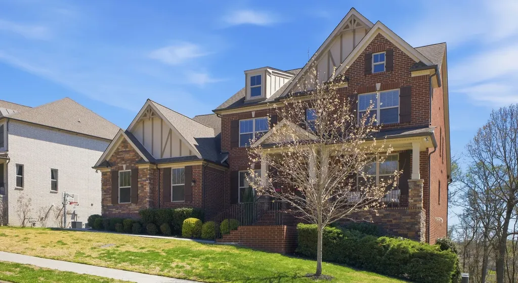 6764 Falls Ridge Lane College Grove TN 37046