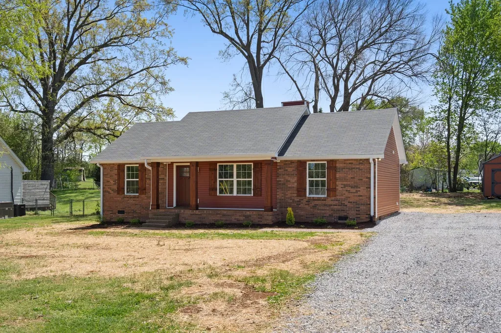 143 Kimberly Street Portland TN 37148