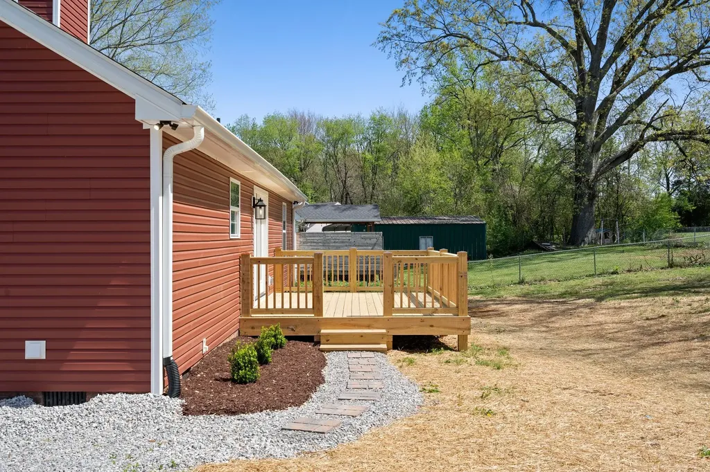143 Kimberly Street Portland TN 37148