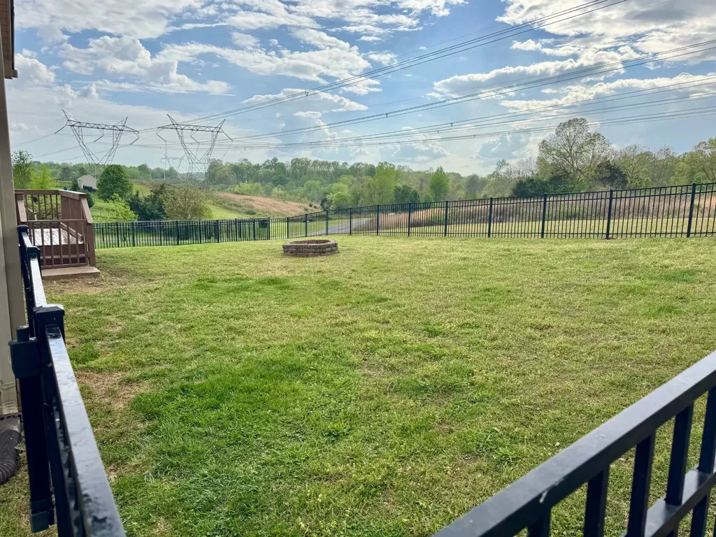 301 Ivy Bend Circle Clarksville TN 37043