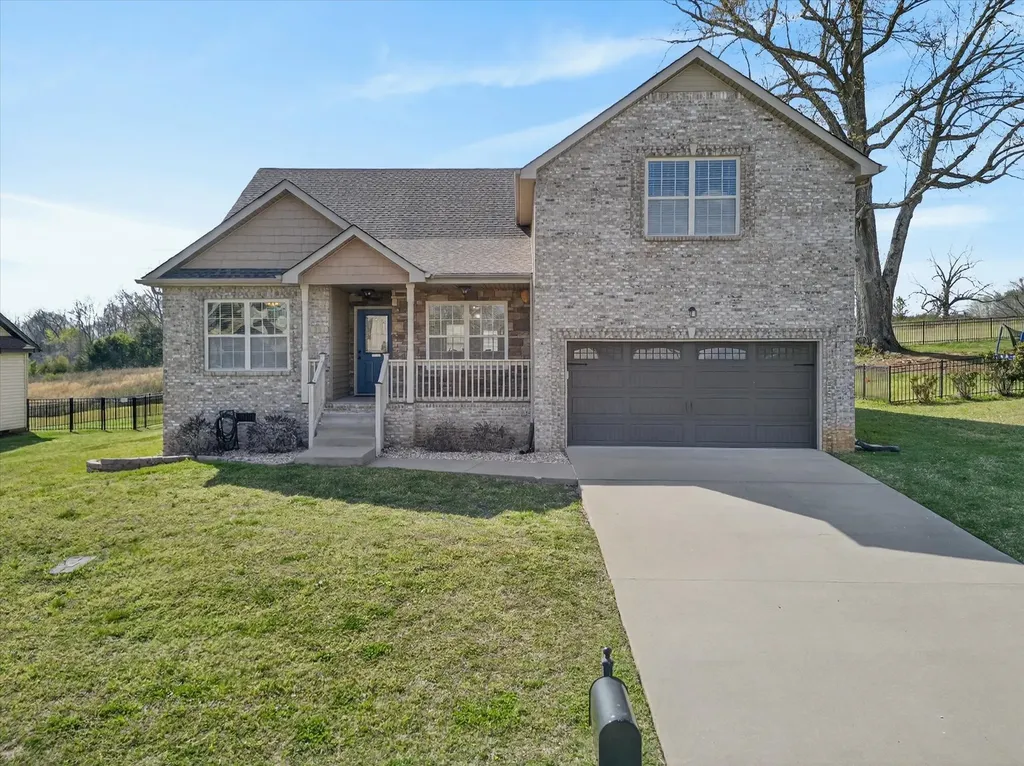 301 Ivy Bend Circle Clarksville TN 37043
