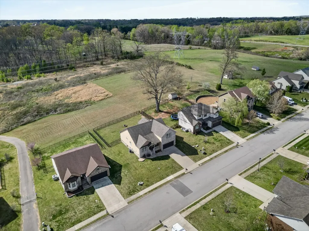 301 Ivy Bend Circle Clarksville TN 37043