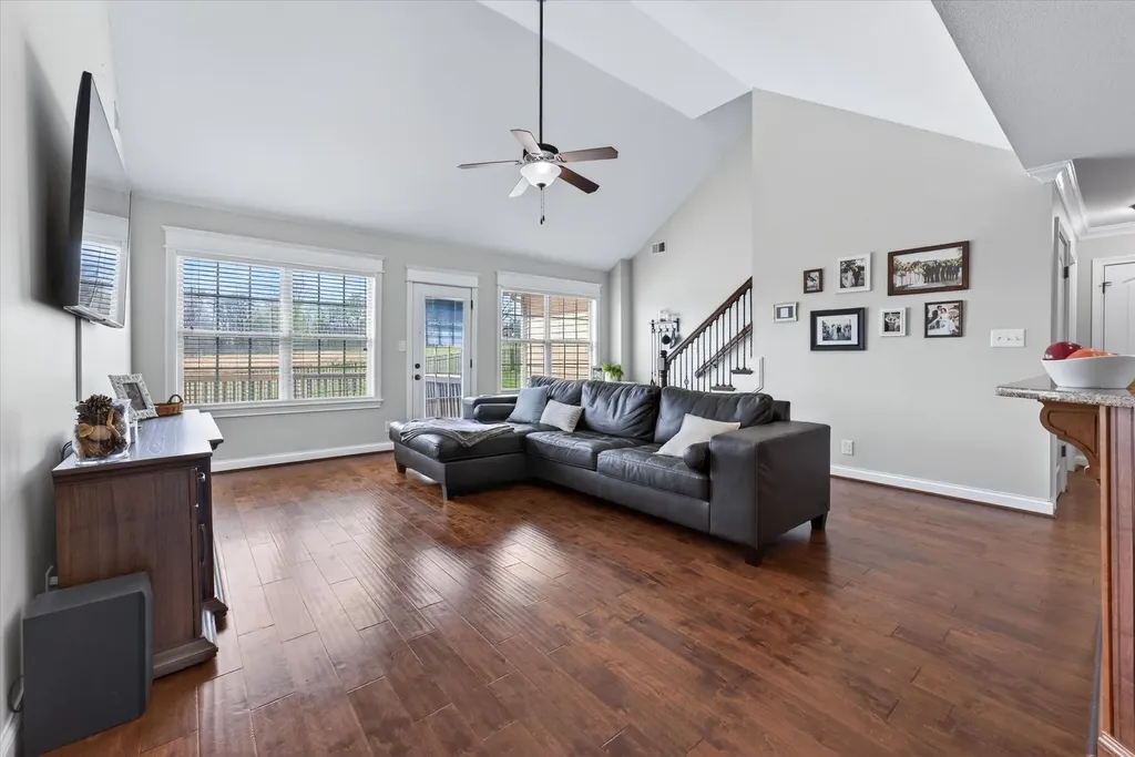 301 Ivy Bend Circle Clarksville TN 37043