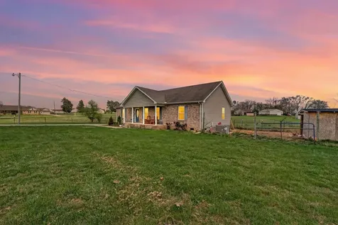 129 Patriot Circle Shelbyville TN 37160