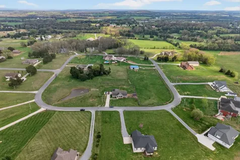 129 Patriot Circle Shelbyville TN 37160