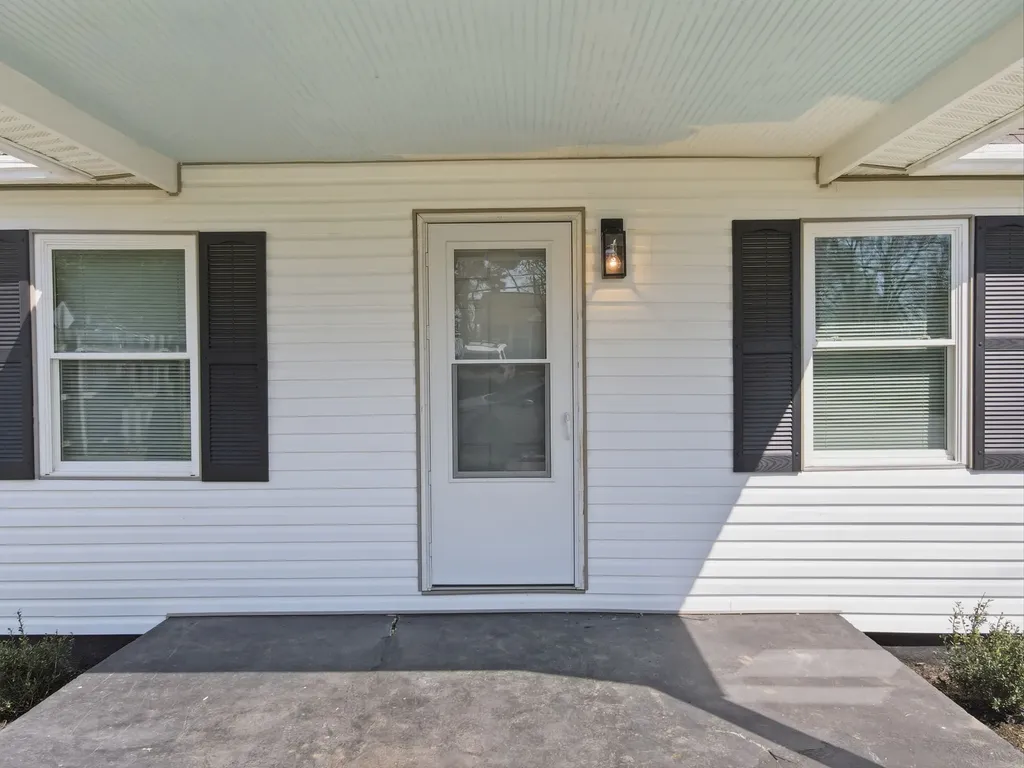319 E 17th Street Columbia TN 38401