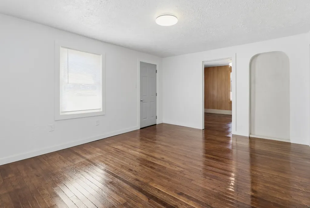 319 E 17th Street Columbia TN 38401