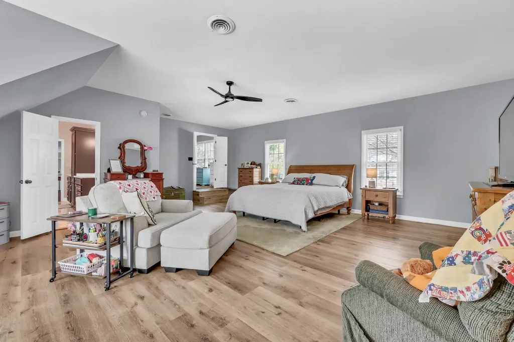 209 Longwood Lane Clarksville TN 37043