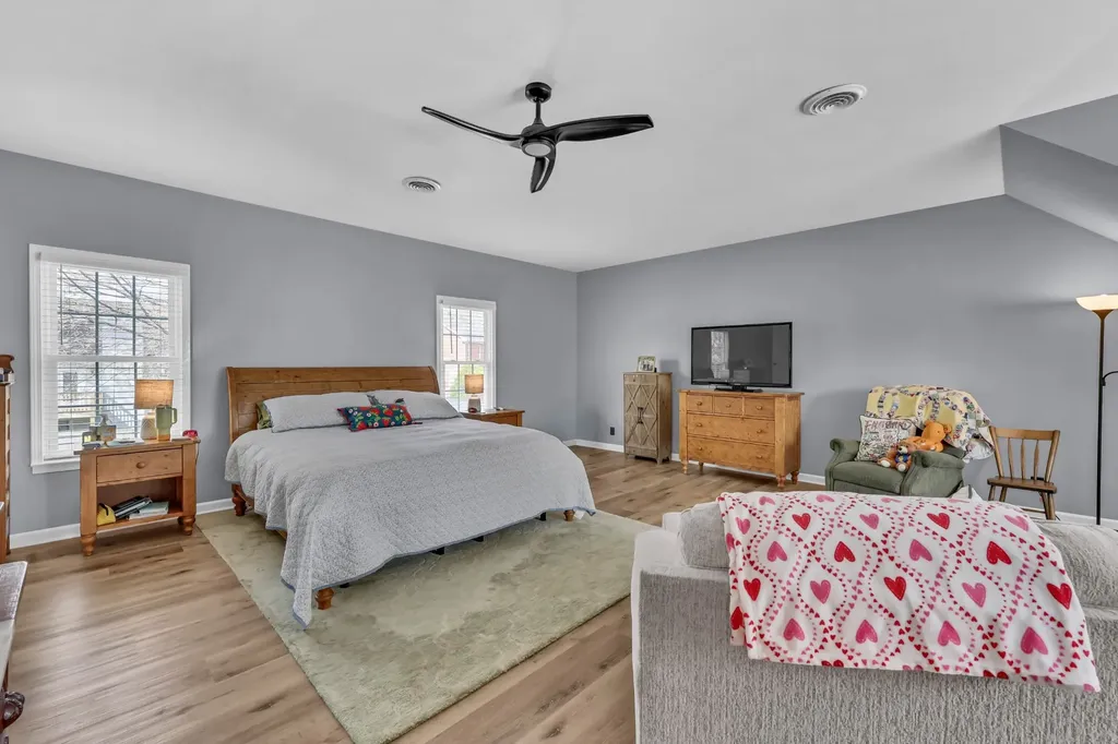209 Longwood Lane Clarksville TN 37043