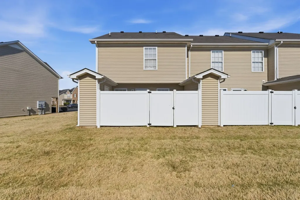 2039 Victory Gallop Lane Murfreesboro TN 37128