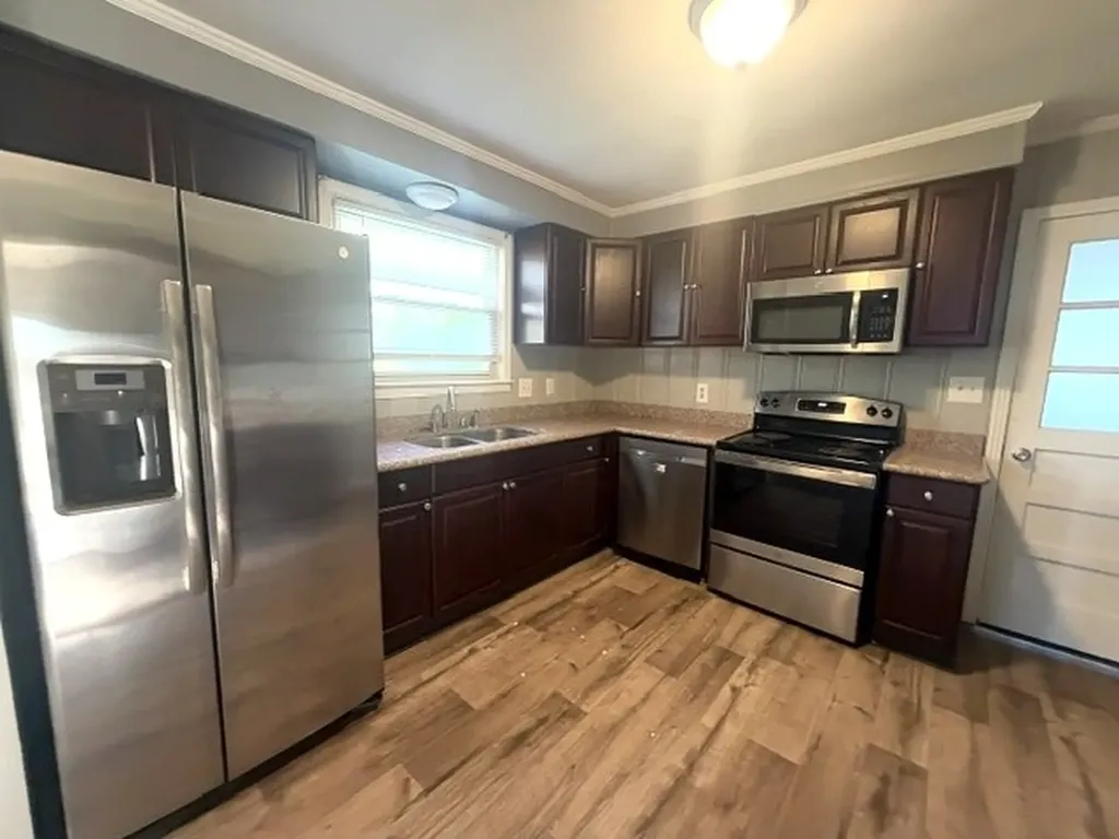 204 Yorktown Road Clarksville TN 37042