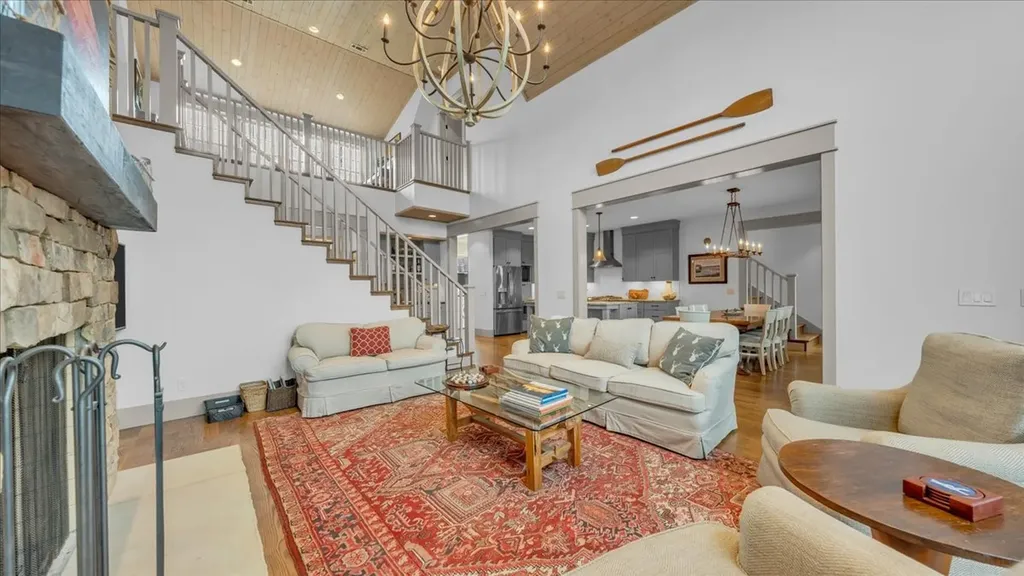 8581 Silver View Lane Silver Point TN 38582