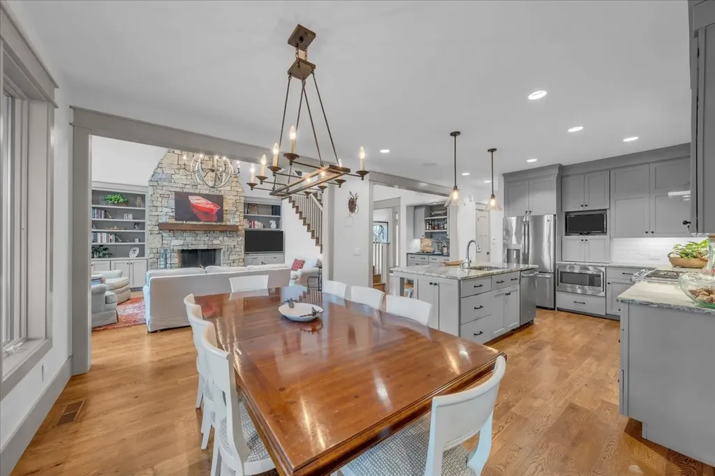 8581 Silver View Lane Silver Point TN 38582