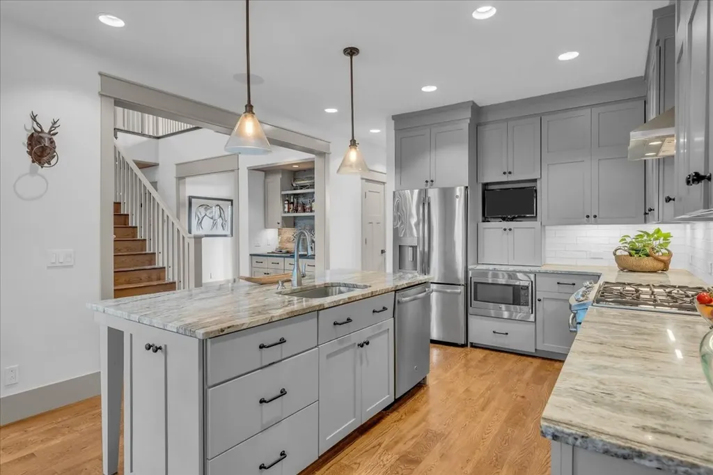 8581 Silver View Lane Silver Point TN 38582