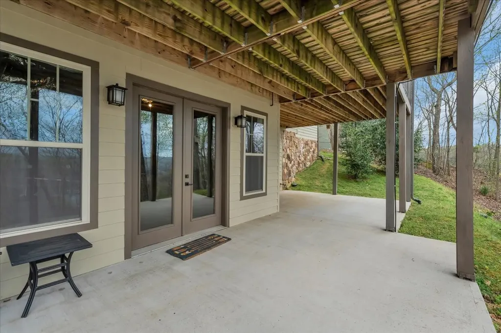 8581 Silver View Lane Silver Point TN 38582