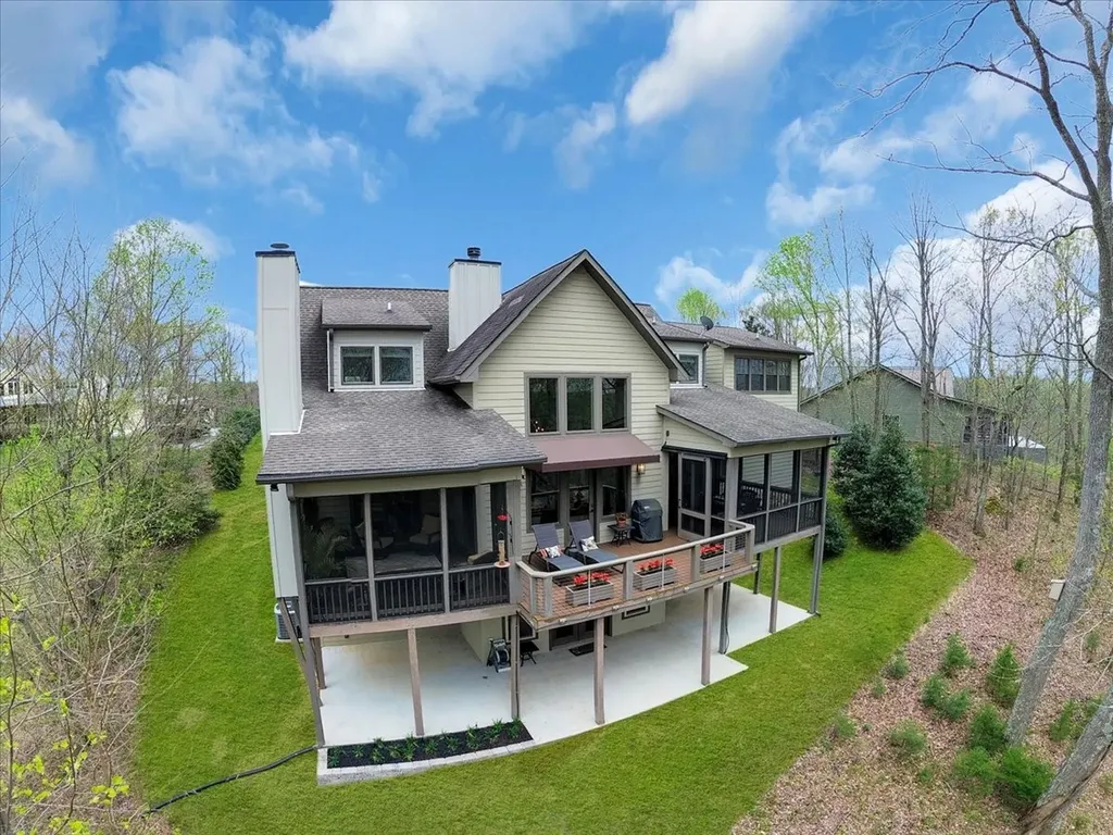 8581 Silver View Lane Silver Point TN 38582