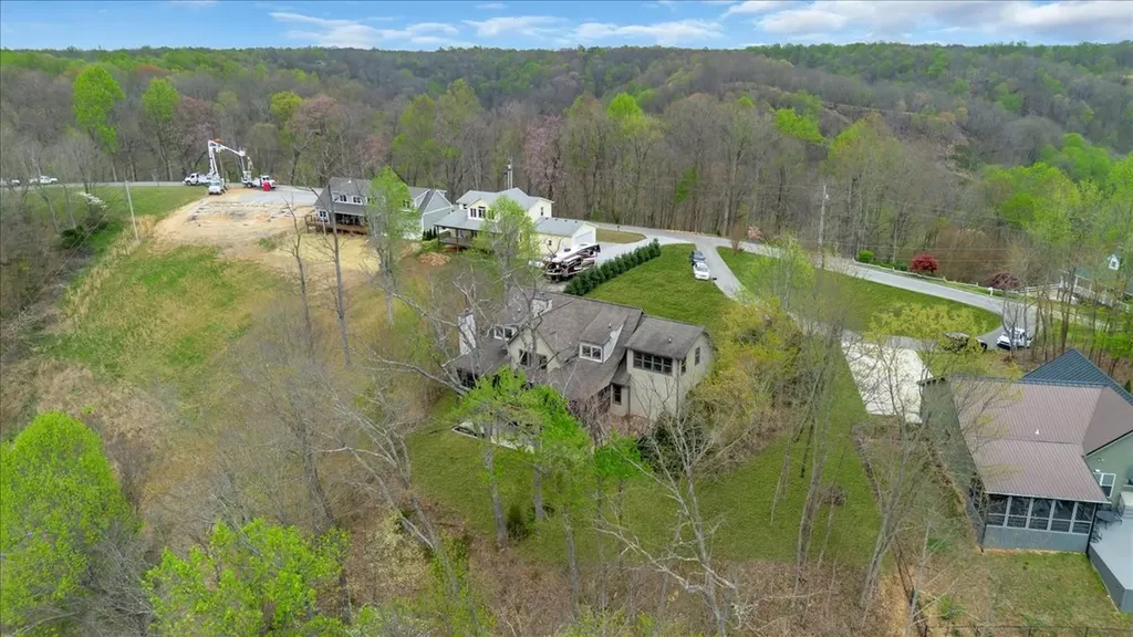 8581 Silver View Lane Silver Point TN 38582