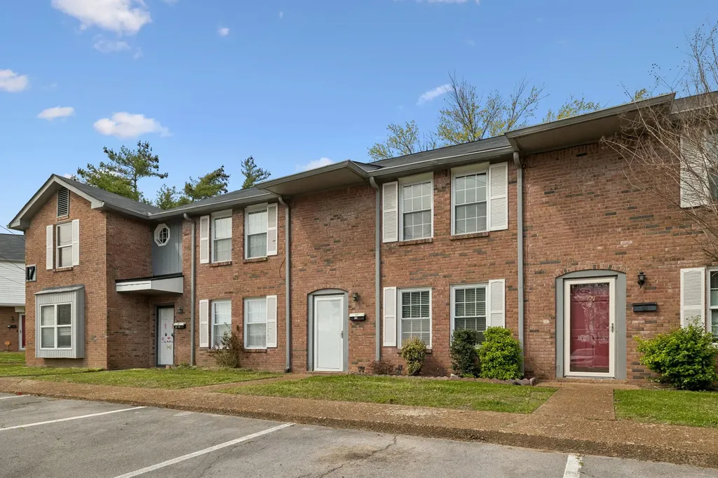 5510 Country Drive Nashville TN 37211