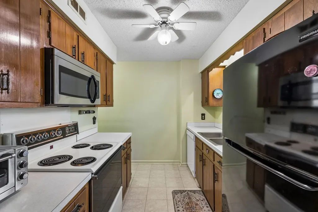 5510 Country Drive Nashville TN 37211