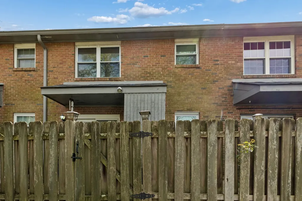 5510 Country Drive Nashville TN 37211