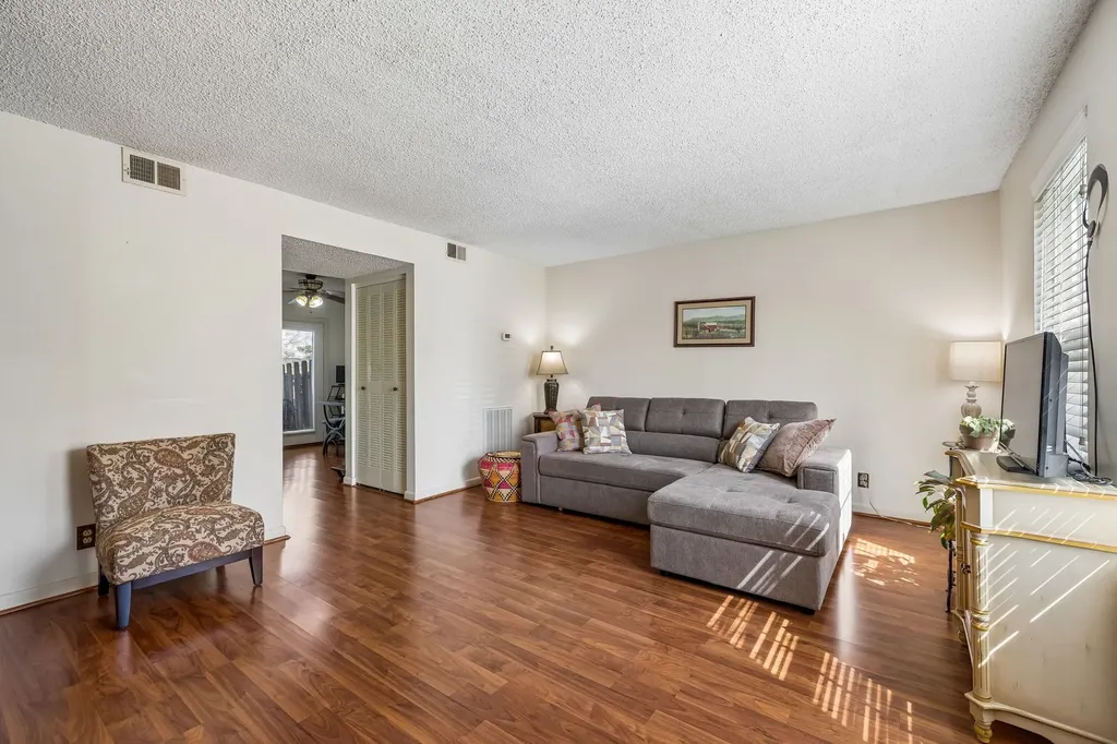 5510 Country Drive Nashville TN 37211