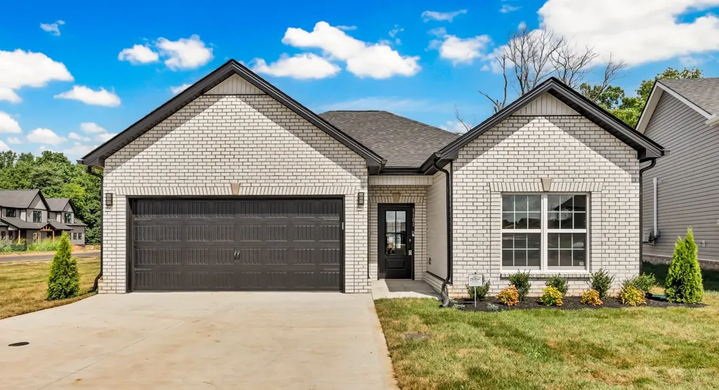 1153 Mourning Cloak Drive Clarksville TN 37043