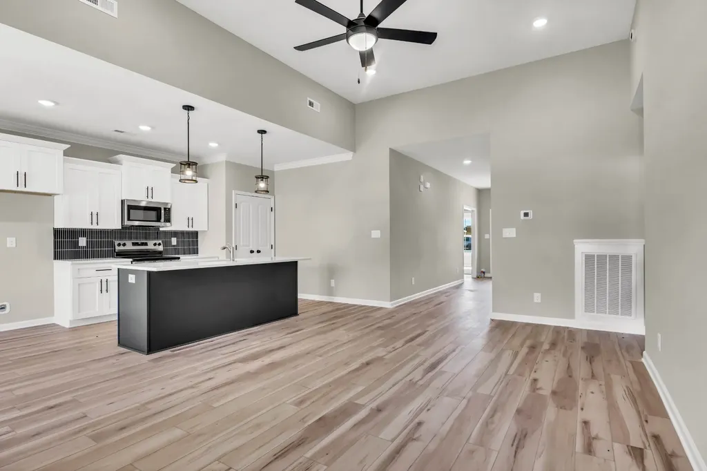 1153 Mourning Cloak Drive Clarksville TN 37043
