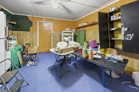 209 Hodges St, N Cowan TN 37318