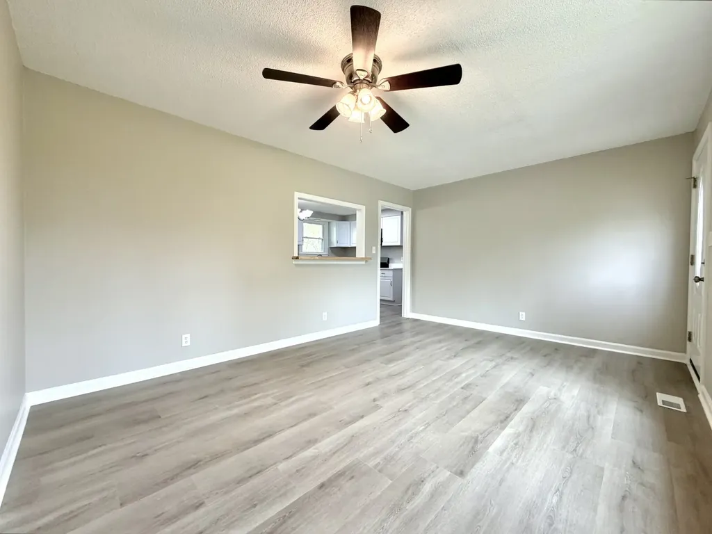 511 Jewel Drive Clarksville TN 37042
