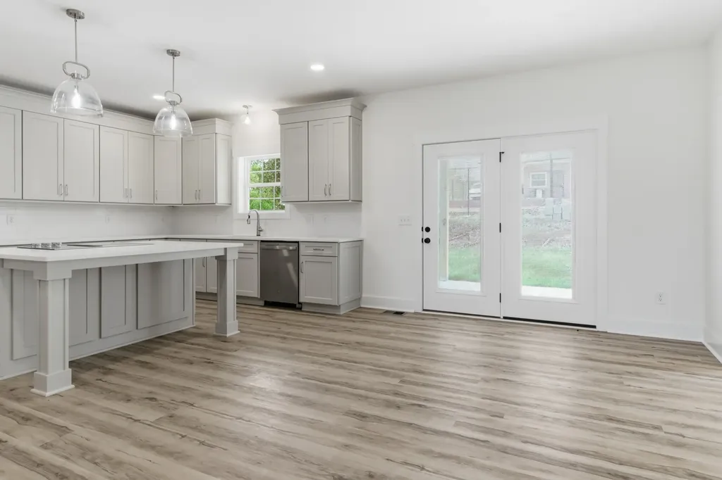 2401 Grover Street Nashville TN 37207