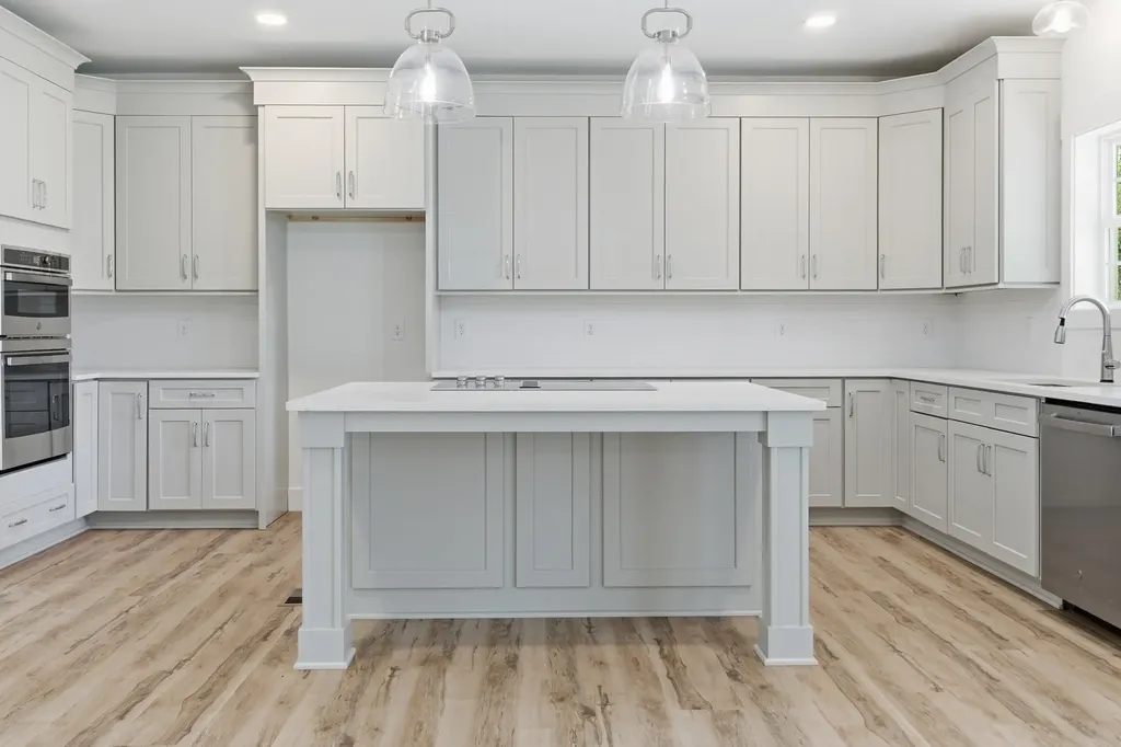 2401 Grover Street Nashville TN 37207
