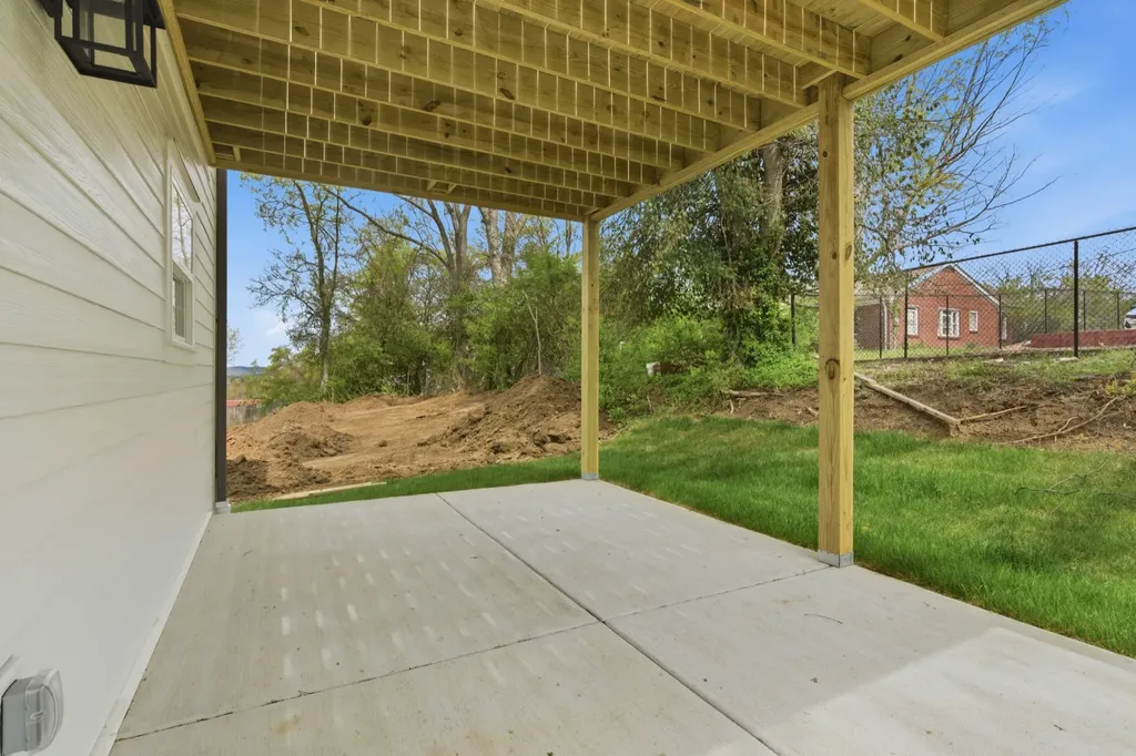 2401 Grover Street Nashville TN 37207