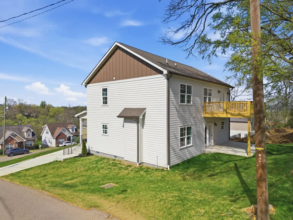 2401 Grover Street Nashville TN 37207