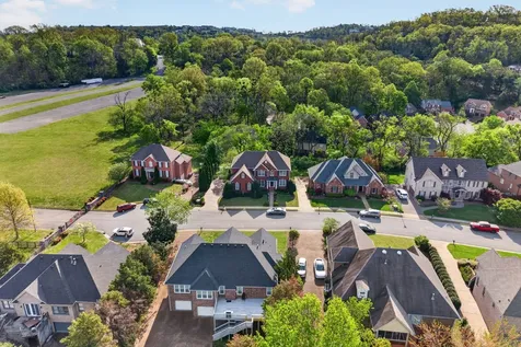 5628 Montelle Lane Nashville TN 37211