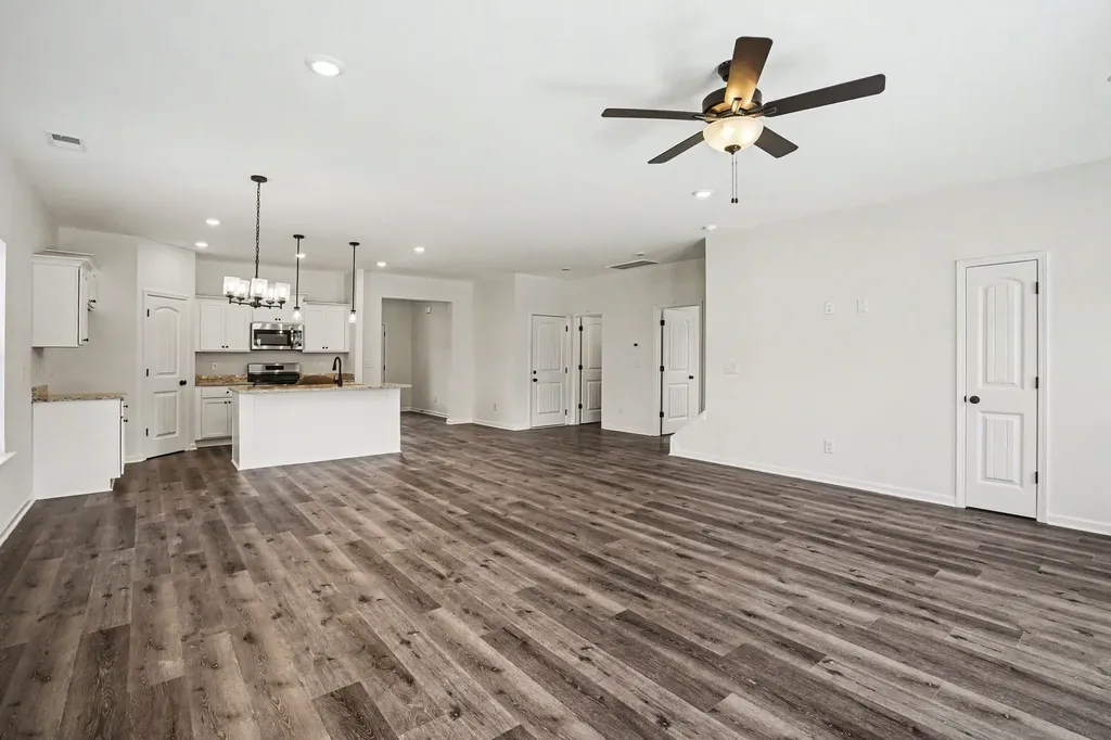 205 Hannah Lee Hill Road La Vergne TN 37086