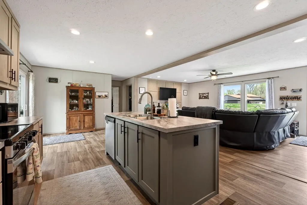 1399 Adamson Branch Road Liberty TN 37095