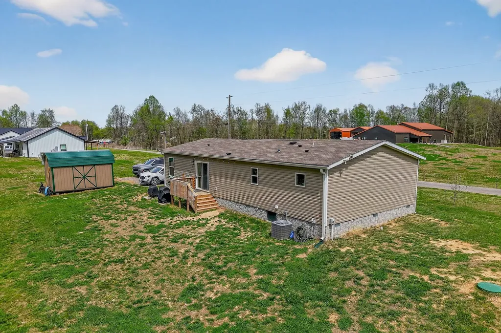 1399 Adamson Branch Road Liberty TN 37095