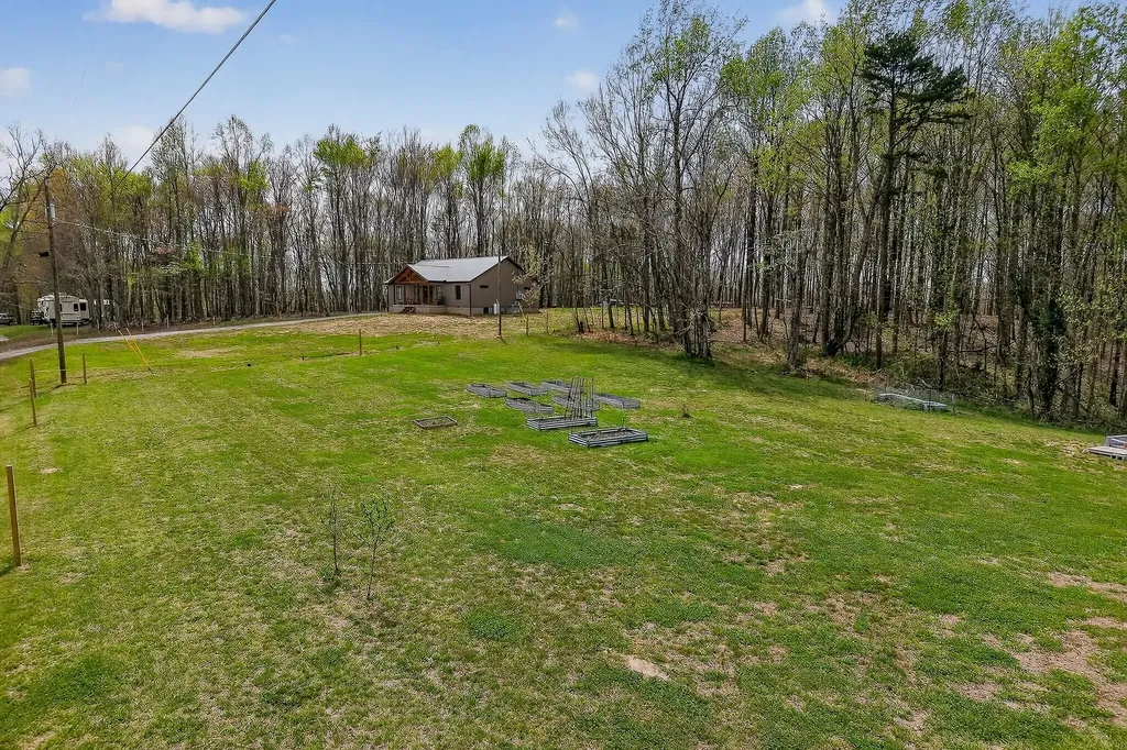 1399 Adamson Branch Road Liberty TN 37095