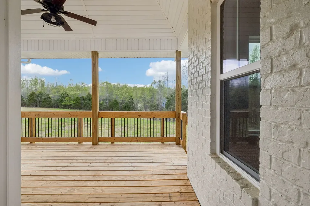 1065 Gholson Road Clarksville TN 37043