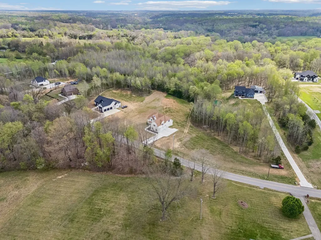 1065 Gholson Road Clarksville TN 37043