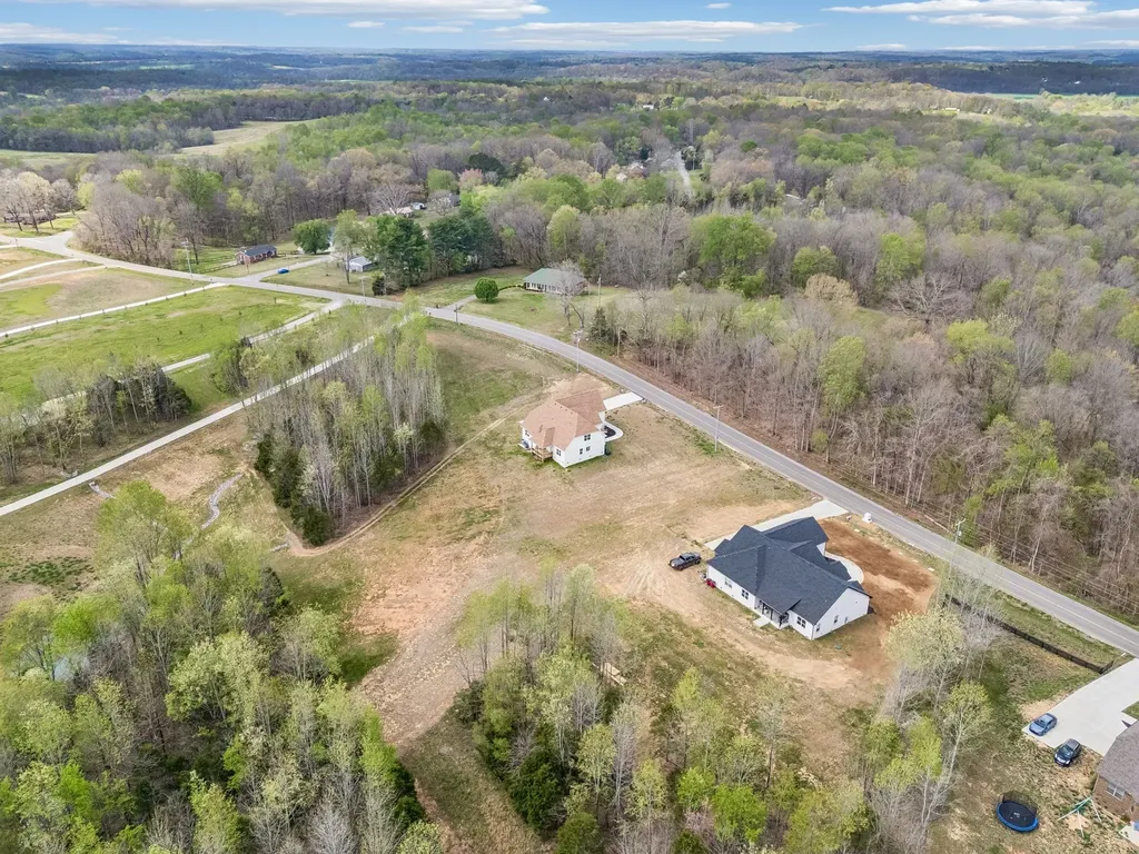 1065 Gholson Road Clarksville TN 37043